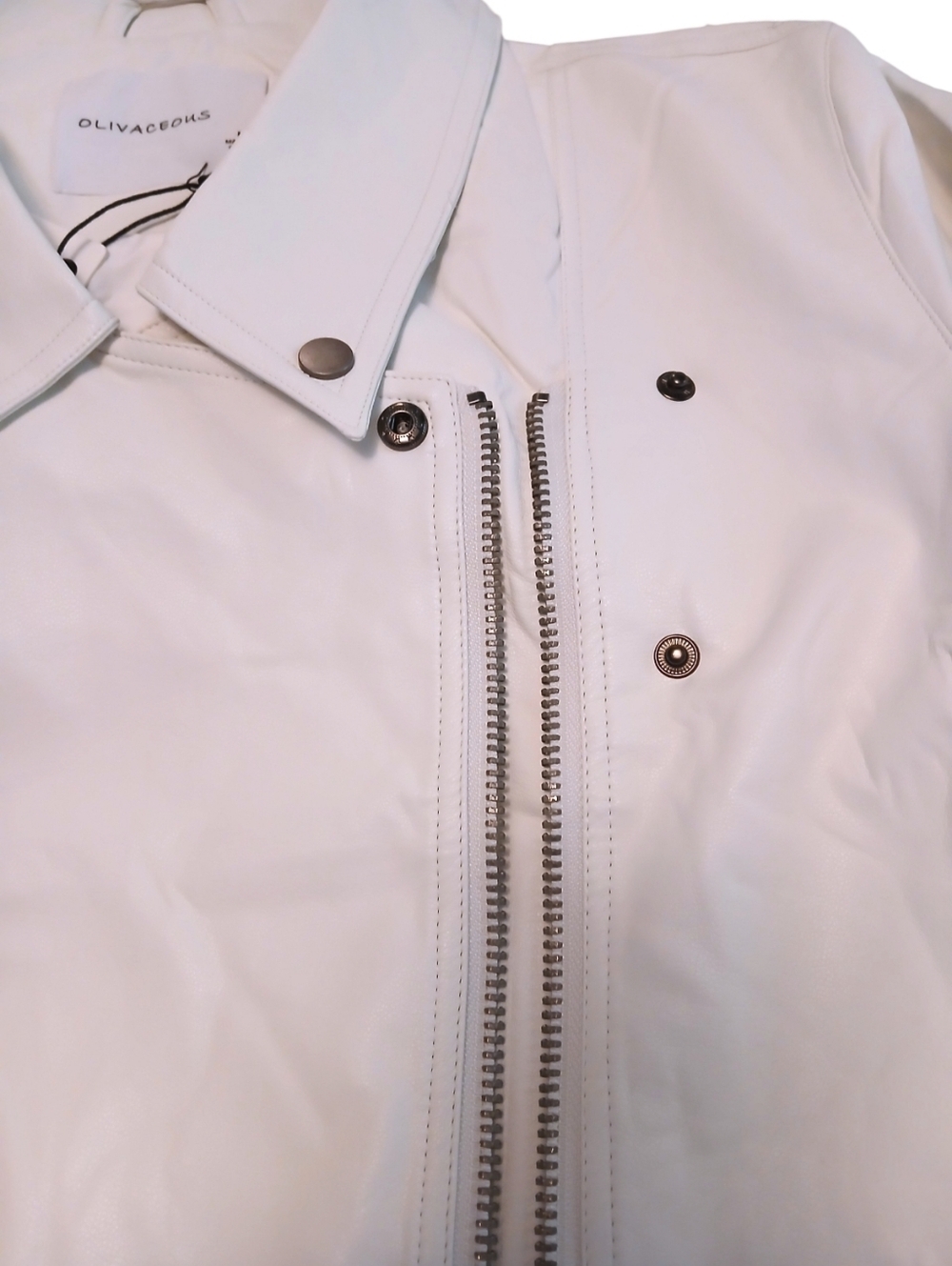 NWT White Faux Leather Cropped Moto Jacket Size Medium - Picture 5 of 11